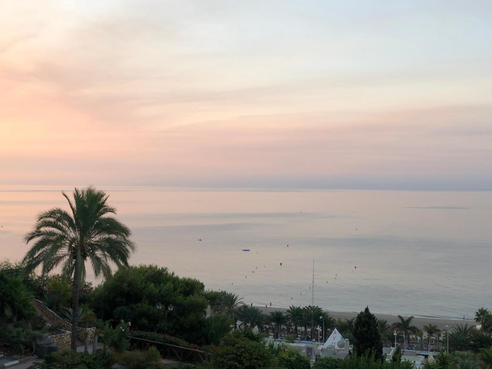 Nerja With View Apartment ภายนอก รูปภาพ