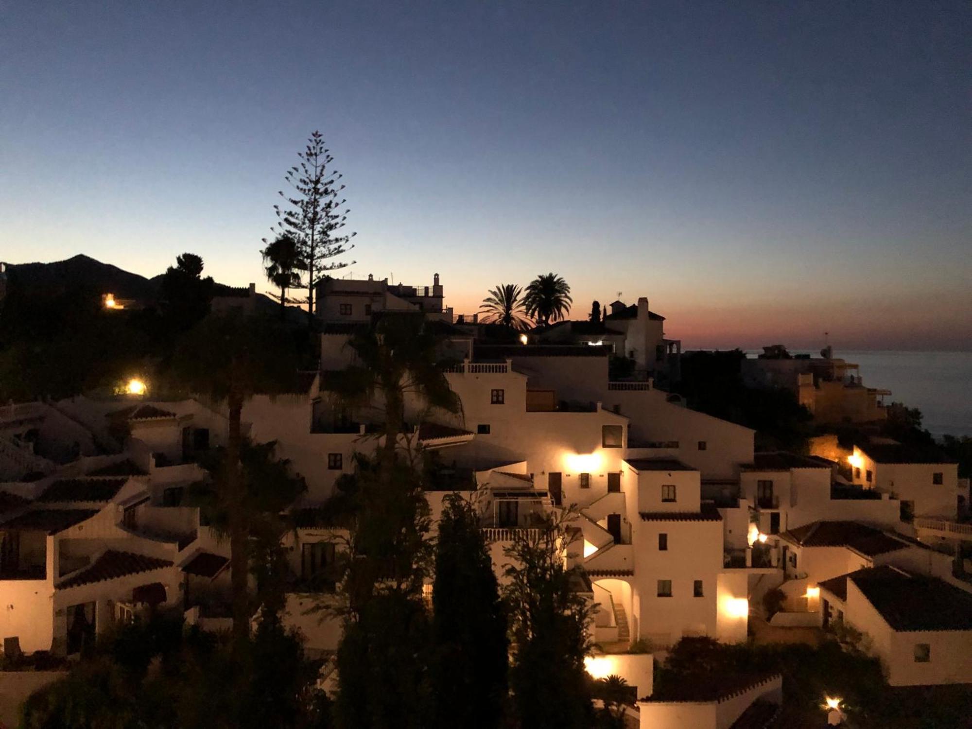 Nerja With View Apartment ภายนอก รูปภาพ